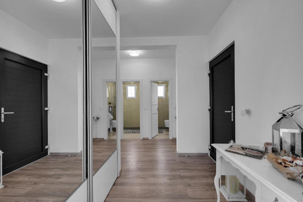 Apartment Apricus Makarska Eksteriør bilde