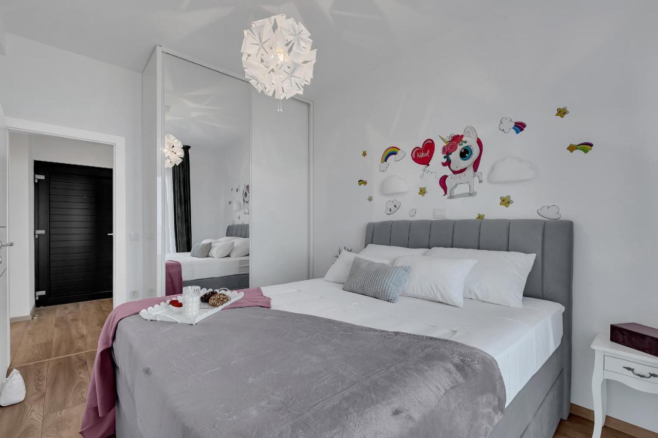 Apartment Apricus Makarska Eksteriør bilde